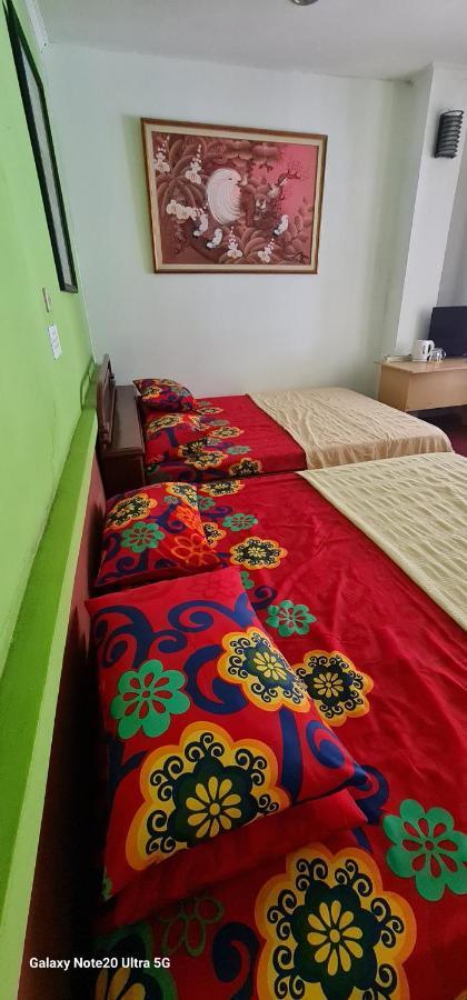 Homestay Triniti Лембанг Экстерьер фото