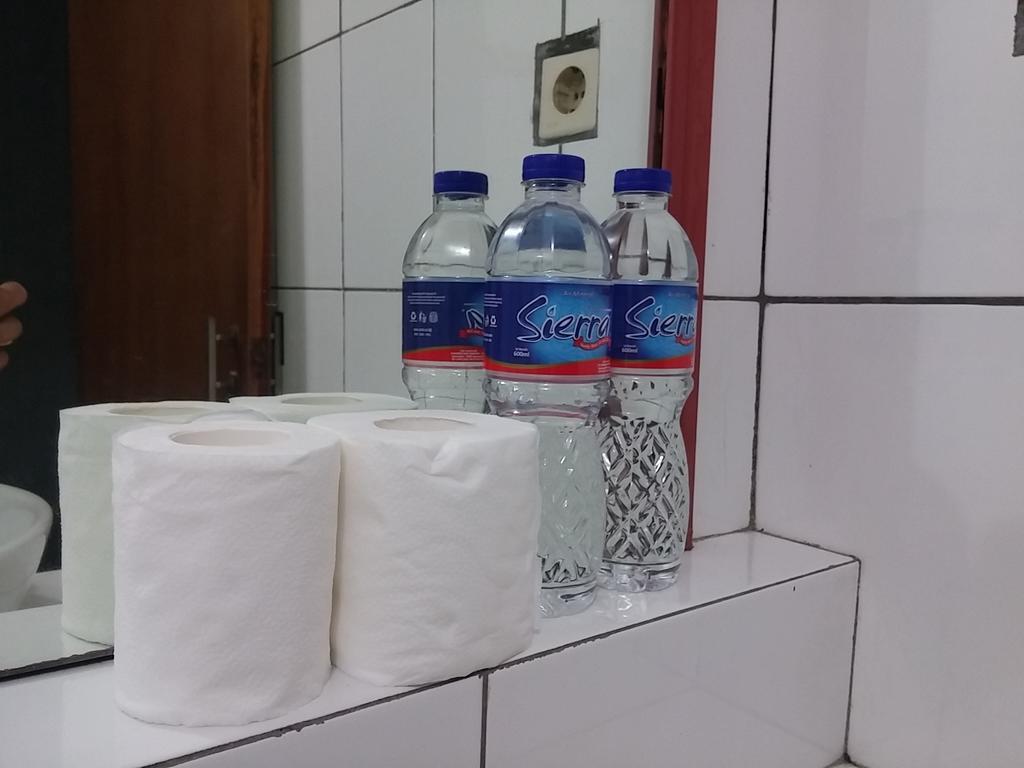 Homestay Triniti Лембанг Экстерьер фото