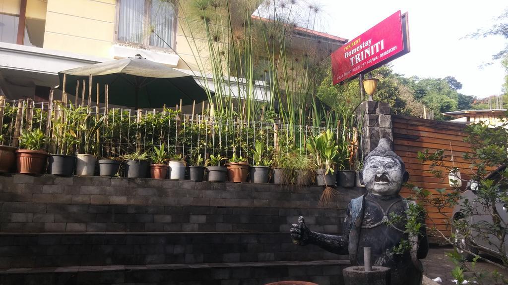 Homestay Triniti Лембанг Экстерьер фото