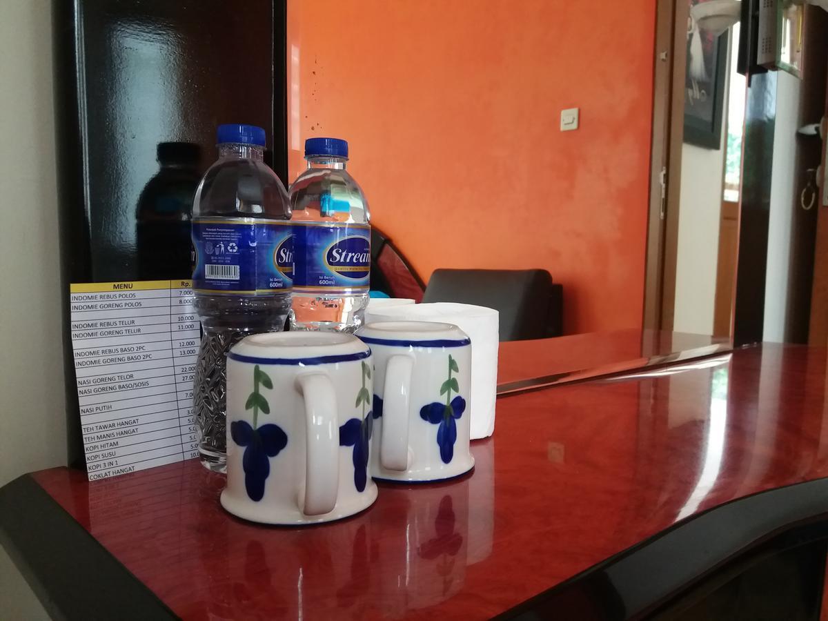 Homestay Triniti Лембанг Экстерьер фото